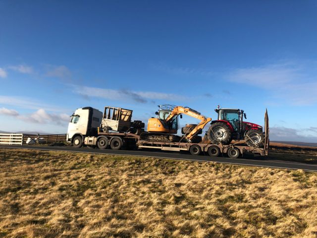 Specialist Equipment Transport in Manchester: Challenges, Solutions & Professional Services